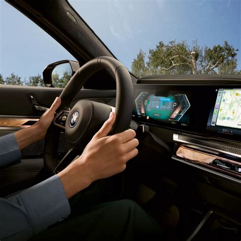 BMW ConnectedDrive: Digital Services & Connectivity