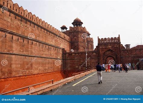 Architecture of Red Fort in New Delhi, India Editorial Stock Image - Image of considered ...