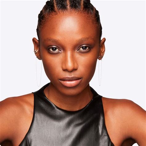 MAC Cosmetics Studio Fix Studio Fix Fluid Spf 15 Foundation NW 46 ...