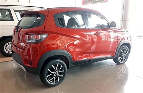 Mahindra launches KUV100 NXT at Rs 439,000 | Autocar Professional