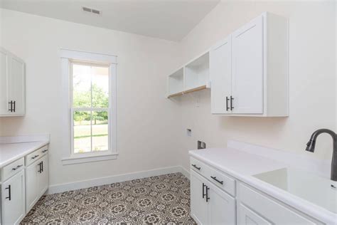 Frazee Carpet & Flooring