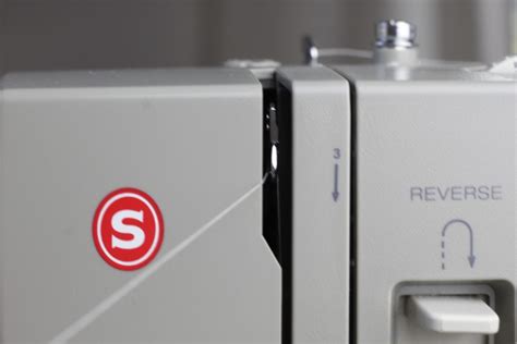 Thread a Sewing Machine 的图像结果