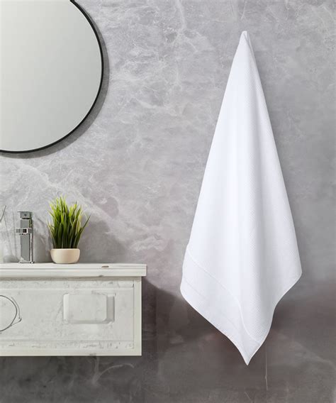 Finesse Fashion Waffle Bath Towel, White|600 GSM Cotton – myTrident India