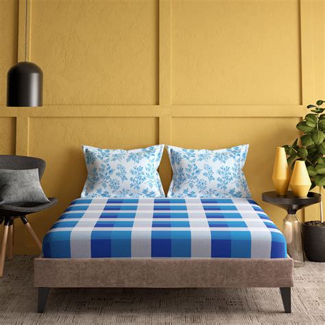 Buy PORTICO Marvella Cotton 144TC Checked 3Pcs Queen Bedsheet Set from ...