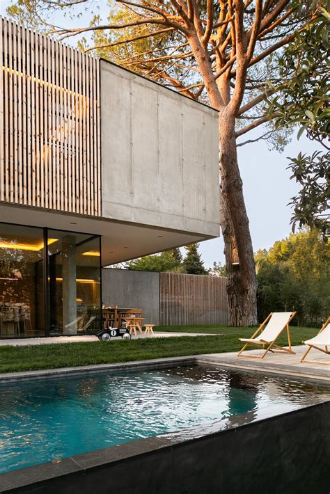 Photo 20 of 24 in FRI's house by Agence Brengues Le Pavec architectes ...