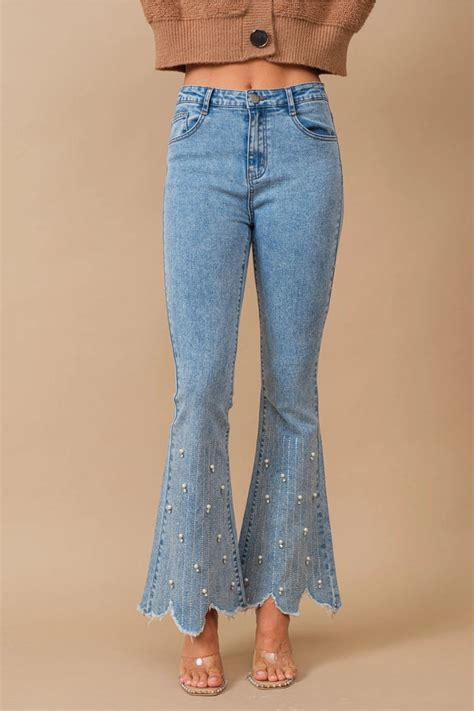 Buy Comfortable Jeans For Women & Girls Online – Wear Your Words
