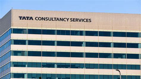 TCS Delays Onboarding of Over 200 Lateral Recruits of These Cities ...