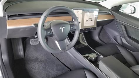 Tesla Model 3 Long Range Dual Motor Specs, Range, Performance 0-60 mph