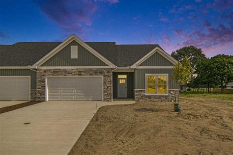 Realty - Hahn Realty and Auction