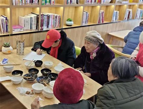 破解居家养老“做饭难、吃饭难”问题 郑州一社区建起长者餐厅-大象网