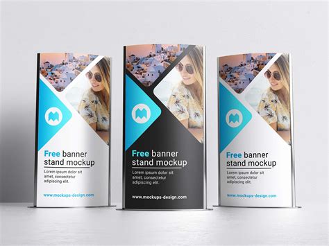 Free Display Stand Mockup
