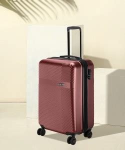 NASHER MILES Fifth Avenue Hard-Side Polycarbonate Cabin Luggage Bag ...