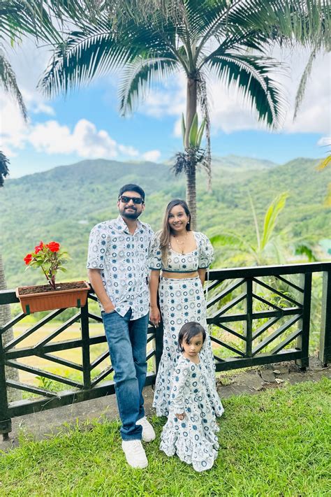Twinning Outfits for Family | Matching sets for family