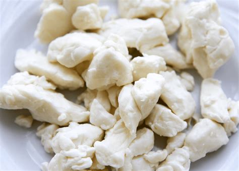 What Are Cheese Curds? 6 Facts You Might Not Know