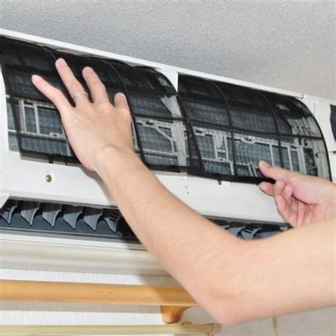 Tech India HVAC - Service Provider of Split AC Cleaning Service from Mumbai