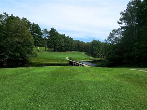 Black Swan Country Club | All Square Golf