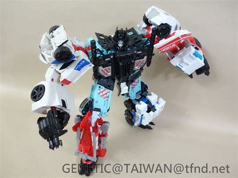 Image result for Combiner Wars Defensor