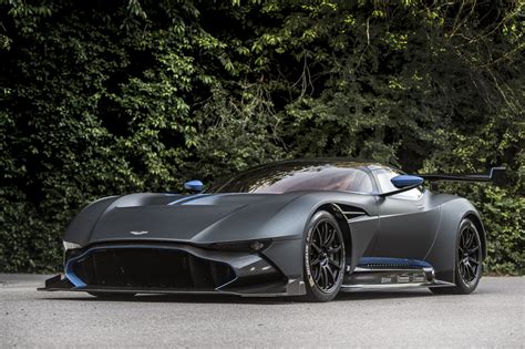 Aston Martin Vulcan Supercar | 4K Ultra HD Race Car Wallpaper by Max Earey