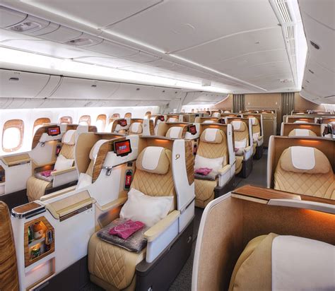 Fly Emirates Business Class 的图像结果