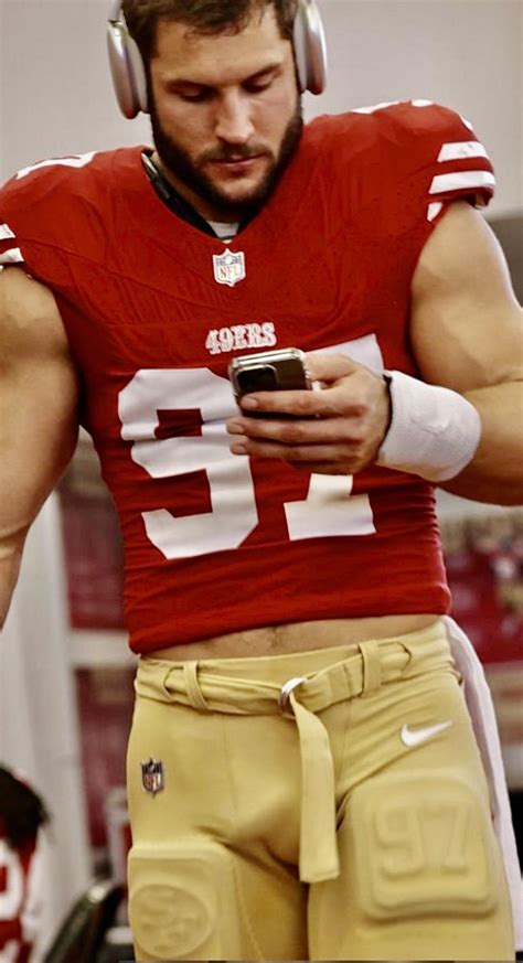 NFL Bulging 的图像结果