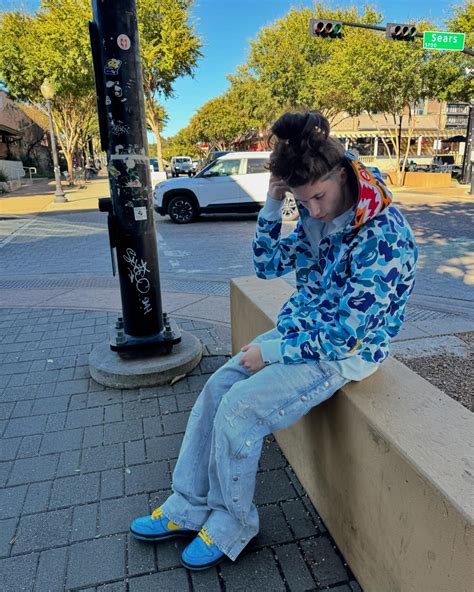 2k (@j2krisp_) • Instagram photos and videos