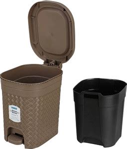 KOLORR Stitch 7L Pedal Dustbin / Waste Bin with Lid and Inner Bucket ...