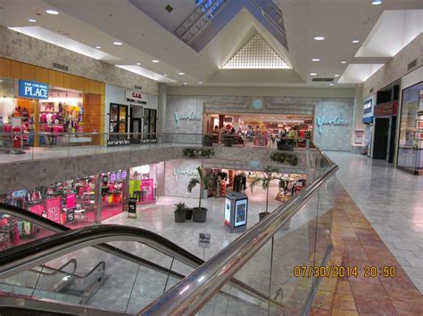 Trip to the Mall: Oakview Mall- (Omaha, NE)