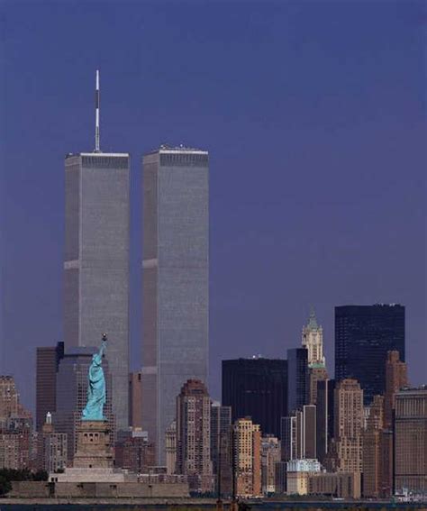 老照片 1971年美国纽约世贸中心双子塔 那时候还没竣工_腾讯新闻