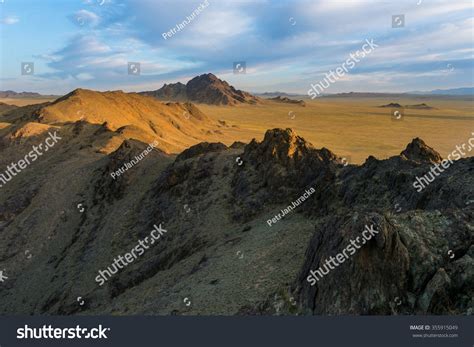 Mongolian Desert Gobi Stock Photo 355915049 | Shutterstock