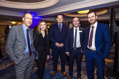 Flickr Ads | Advertise your business on Flickr