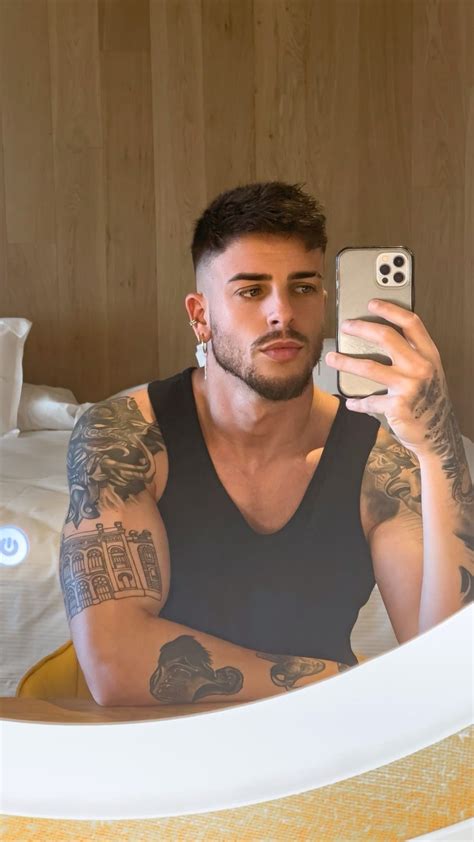 Pinterest | Short hair with beard, Beard styles short, Mens haircuts fade