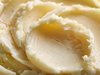 10 Shea Butter Benefits for Soft, Healthy Skin – THE BARE BAR