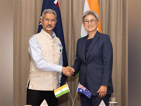 EAM Jaishankar thanks Australian counterpart for Holi wishes