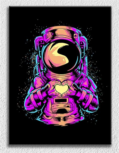 Astronaut Making Heart Art – Myindianthings