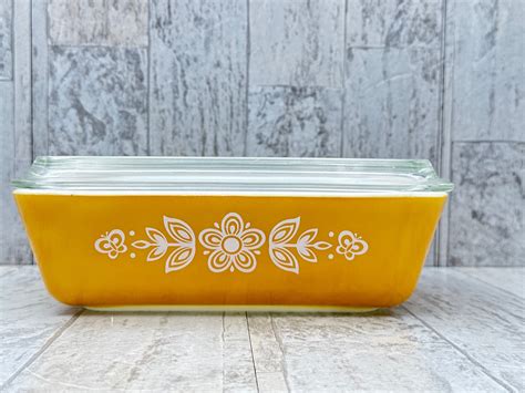 Vintage Pyrex Butterfly Gold Pattern, 1.5 Quart Dish, 503 White Daisy ...