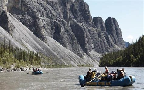11 Best Canadian Rivers To Capture Nature’s True Essence