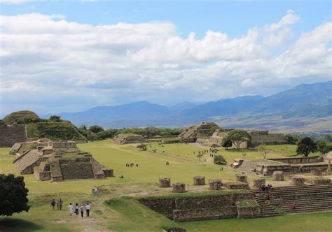 Monte Albán - Mextrotter
