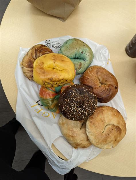 Pio Bagels West
