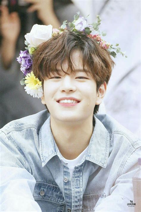 seungmin stray kids cute | Stray kids seungmin, Stray, Crazy kids