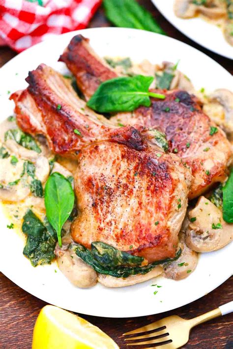 Creamy Garlic Pork Chops Recipe - Keto One Pan Meal - Sweet and Savory ...