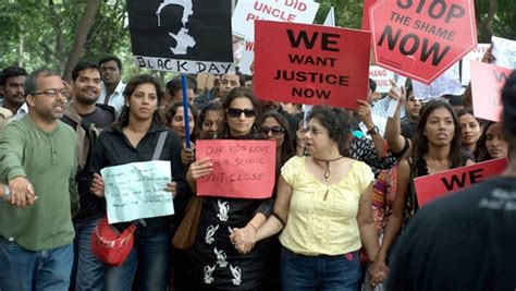 Protests continue in Bangalore school rape case - India Today
