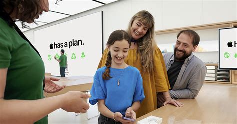 Apple announces major progress toward climate goals ahead of Earth Day ...