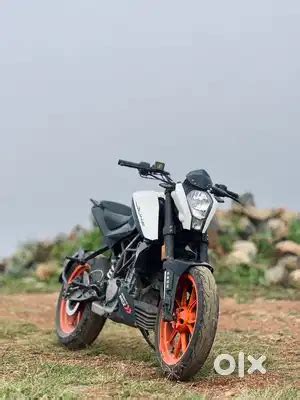 Duke 200 Bs3 - Motorcycles - 1826764567