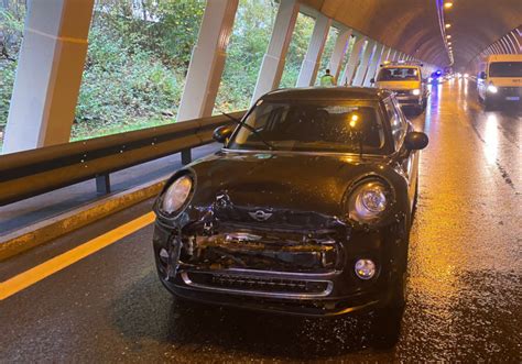 Unfall auf der A12 - UnserTirol24