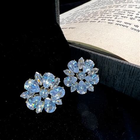 Classic Diamond Stud