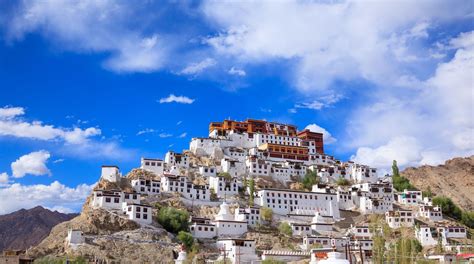 Manali to Leh Ladakh Tour with Turtuk Village Experience