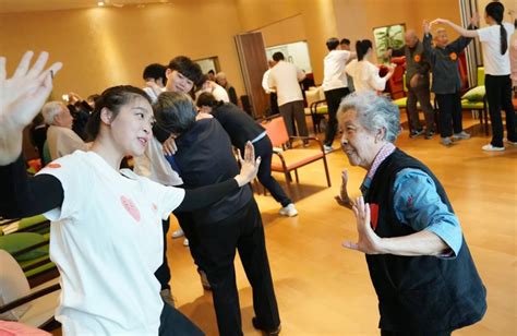 校舞蹈协会获2018年度青岛市中老年艺术大赛中年团体组优秀奖-山东科技大学 - 工会