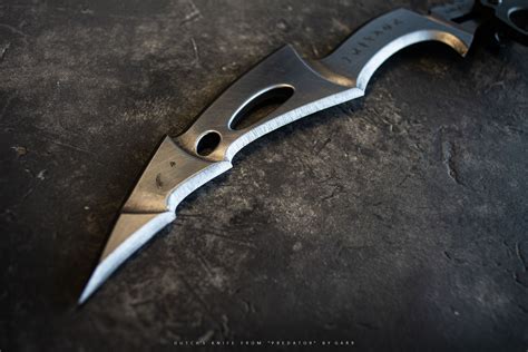 Image result for Alien vs Predator 2 Knilfe