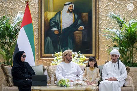 Hamdan bin Zayed receives delegation from Zayed Higher Organization for ...