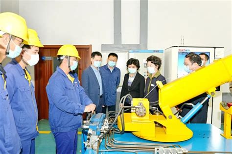 实训基地_徐州工程机械技师学院